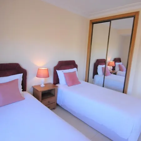 Presa De Moura Feriepark 4*