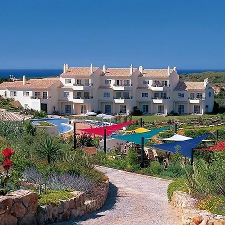 Presa De Moura 홀리데이파크 4*