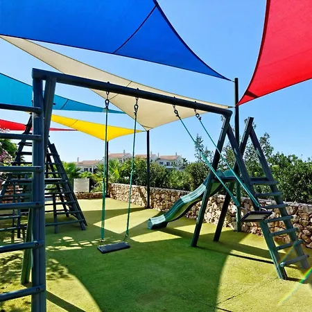 Presa De Moura Carvoeiro (Lagoa)