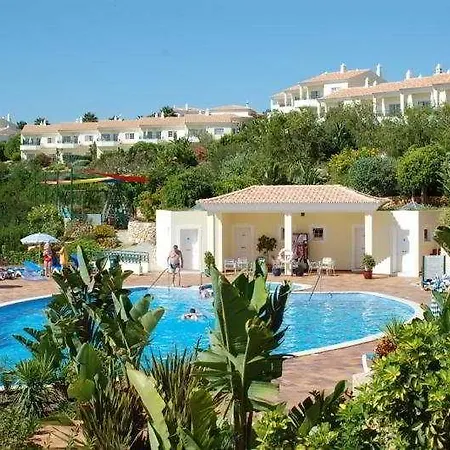 Presa De Moura 4* Карвоейру