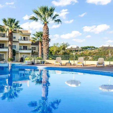 Presa De Moura Aldeamento Turístico