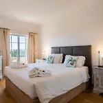 Presa De Moura 4* Καρβοέιρο